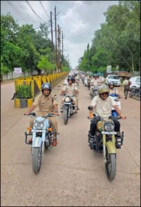 नशा अभियान को लेकर पुलिस ने नगर में निकाली जागरूकता रैली , विधायक बृजेंद्र प्रताप सिंह रहे शामिल।