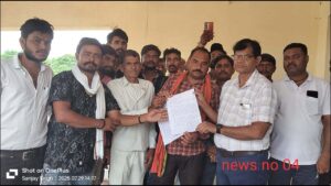 ट्रांसफार्मर खराब होने से 6 माह से अंधेरे में डूबा गांव अनगिनत आवेदनों के बाद भी जिम्मेदार नहीं दे रहे ध्यान ।।