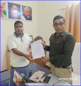 विभिन्न मुद्दों को लेकर अनुसूचित जाति युवा संघ तथा कांग्रेस नेता ने मुख्य चिकित्सा अधिकारी को सौपे ज्ञापन, सलेहा में डॉक्टर नियुक्त करने की रखी माॅग, ग्लोबल सोनोग्राफी सेंटर पन्ना पर जल्द हो कार्यवाही ।।