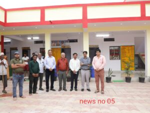 कलेक्टर ने पटना तमोली के नवनिर्मित ग्राम पंचायत भवन का किया अवलोकन