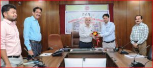 म.प्र. भू-संपदा विनियामक प्राधिकरण द्वारा कलेक्ट्रेट सभाकक्ष में लगाया गया जागरूकता शिविर।।